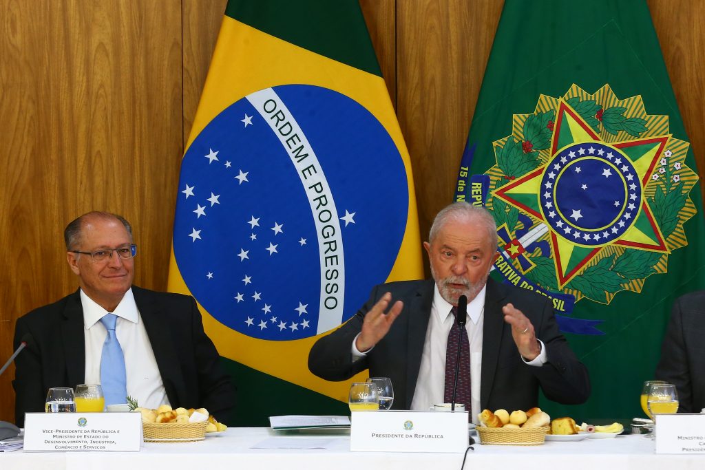 Lula: fica cada vez mais caro aprovar projetos no Congresso