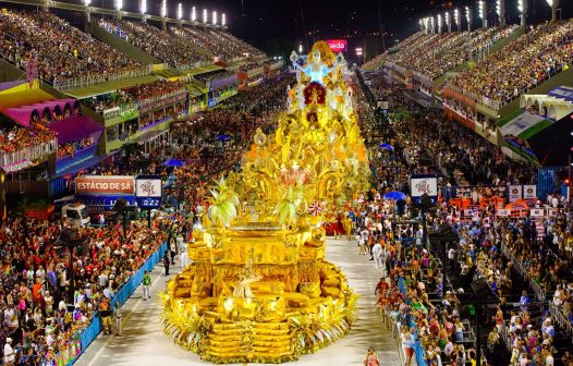 Ingressos populares para desfiles no Rio se esgotam em menos de 2 horas