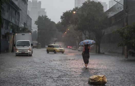 Estados têm alerta de temporais no início de semana