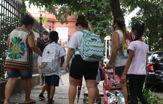 Rede municipal de ensino do Rio registra déficit de seis mil professores