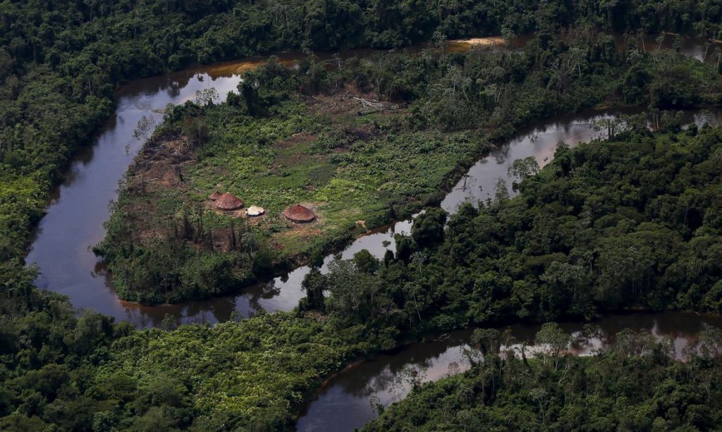 Ministério e Correios oferecerão chips para ajudar na comunicação dos Yanomamis