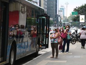 Rotas de ônibus tiveram quedas de preços de até 51% em 2022