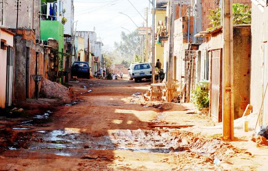 Brasil tem 32 milhões de crianças e adolescentes na pobreza