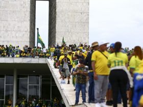 PT cobra punição a Bolsonaro e a militares envolvidos em ação golpista