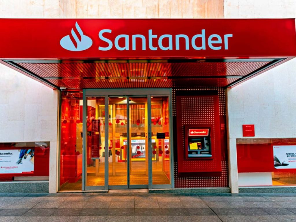 Santander lucra mais que o esperado e prevê maior rentabilidade em 2023