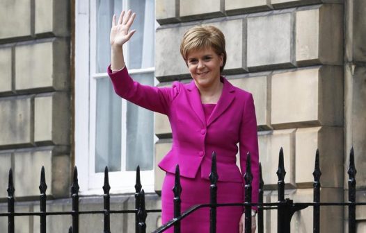 Nicola Sturgeon renuncia após oito anos como primeira-ministra da Escócia