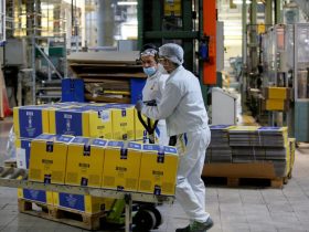 Produção industrial da zona do euro caiu 1,1% em dezembro