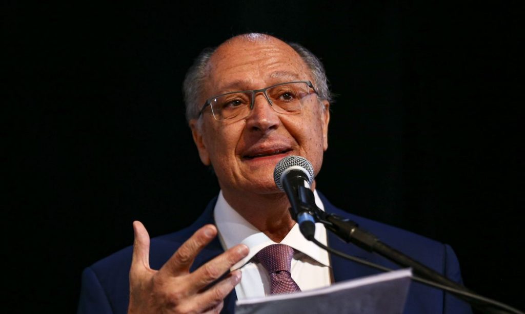 Alckmin e representante da UE falam em acelerar acordo com Mercosul