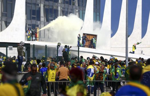 Senadores retiram assinatura e esvaziam abertura da CPI