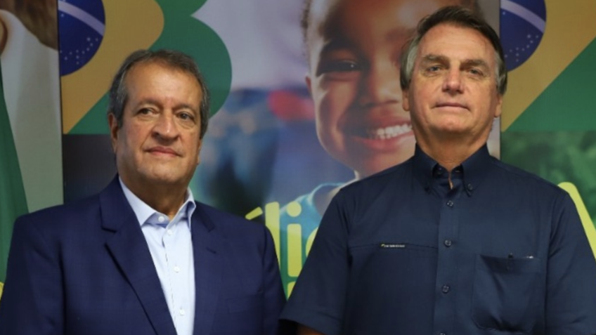 Bolsonaro diz que recebeu joias porque sauditas ‘são riquíssimos’ e nega crimes