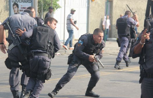 Confrontos policiais caíram no Brasil pela primeira vez em nove anos