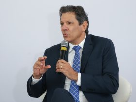 Haddad diz que Brasil não pode continuar crescendo 1% ao ano