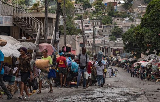 Tráfico de armas de fogo e drogas alimentam crises de segurança