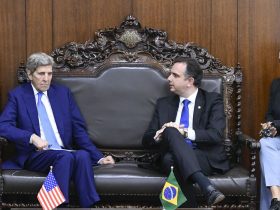 John Kerry discute pauta ambiental e parcerias com o Brasil