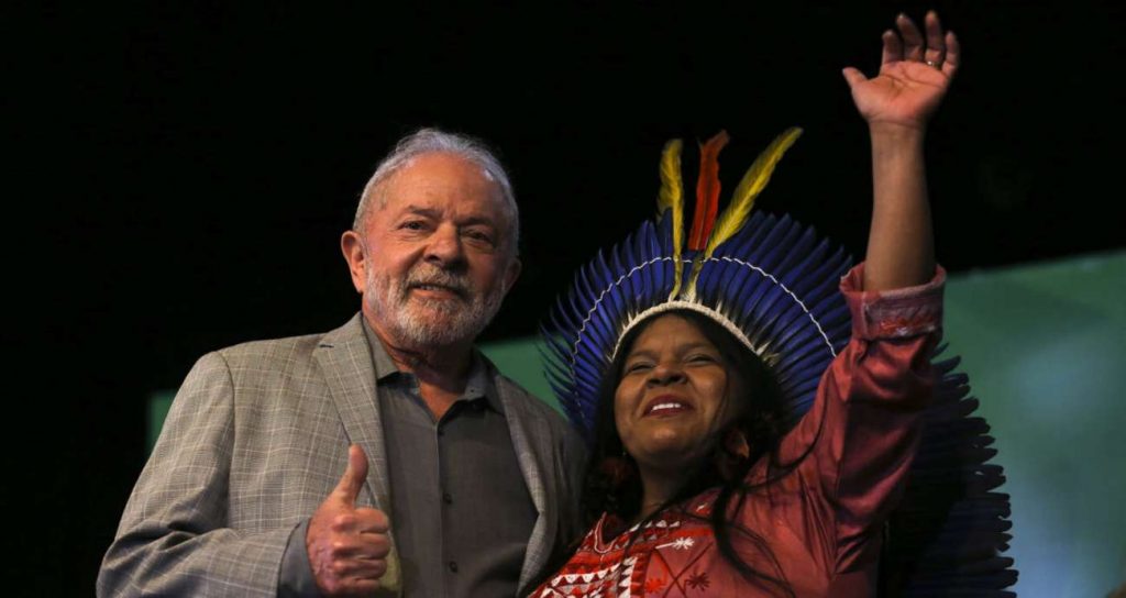 Lula quer criar programa para financiar produção agrícola indígena