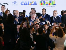 Lula quer banco público emprestando para obras em municípios