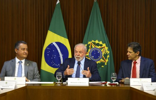 Lula encontra ministros e diz que reunião é ‘o começo de verdade’ do mandato