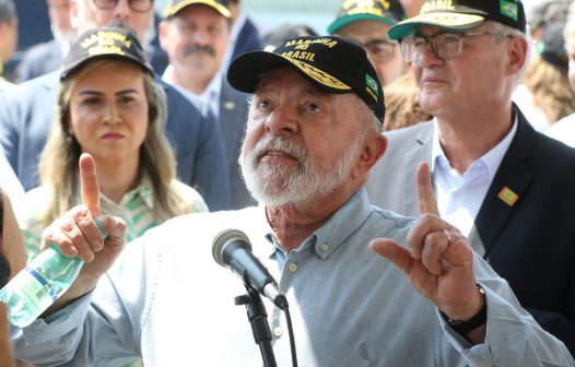 Lula fala em ‘armação de Moro’ ao comentar plano do PCC para matar o senador