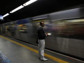 Metrô vive crise pós-pandemia com queda de arrecadação e passageiros