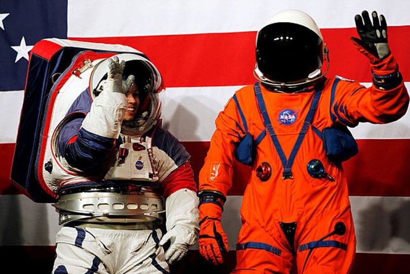 Nasa revela protótipo de traje para os astronautas da missão lunar