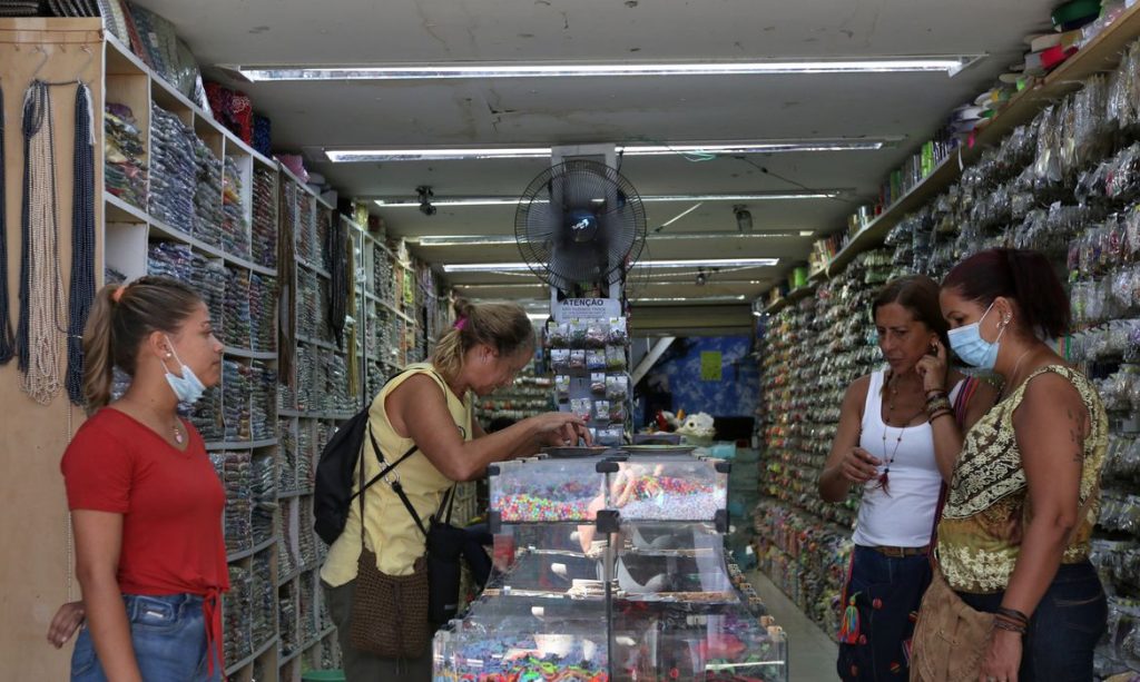 Procon do Rio dá dicas para compras seguras
