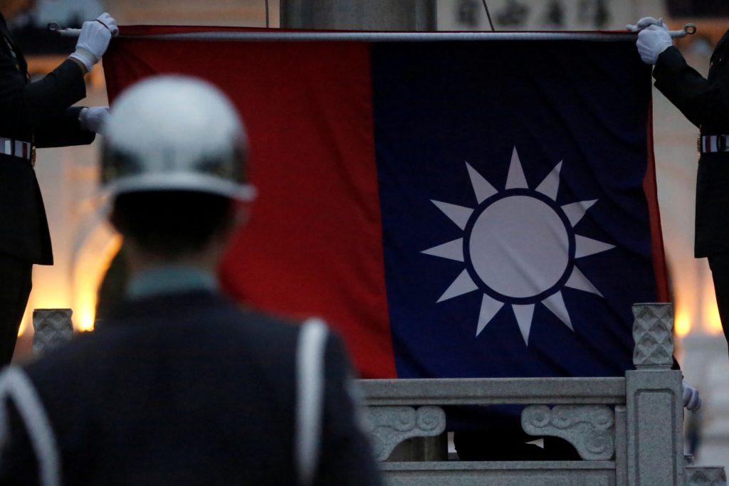 Taiwan alerta para risco de invasão após China anunciar aumento de gasto militar