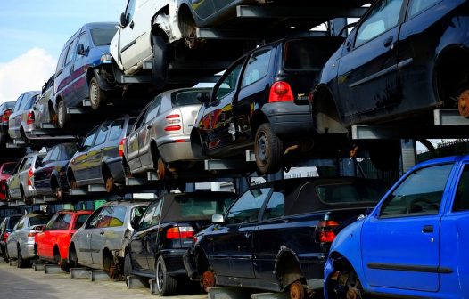 Cresce procura por carros velhos