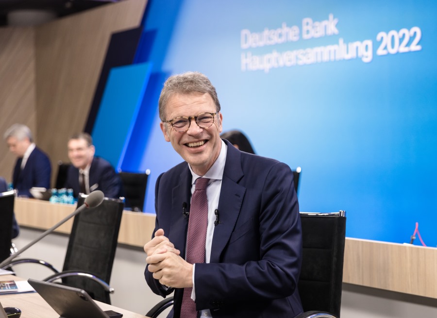 Deutsche Bank supera previsão de lucro e garante maior receita desde 2016