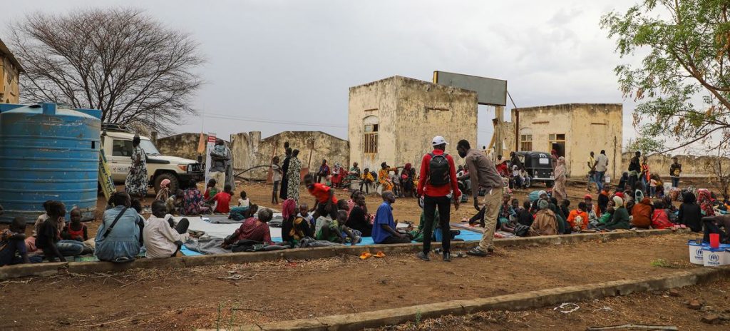 França ajuda na evacuação de funcionários do Sudão 