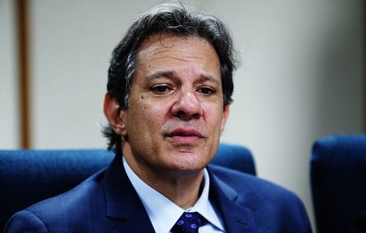 Haddad diz ser contra ‘criminalizar’ estouro fiscal