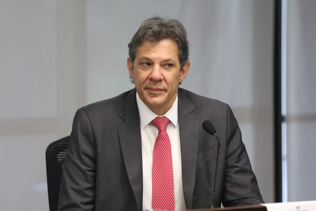 Haddad diz que País chegará em 2024 com choque de crescimento