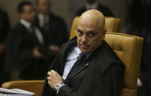 Moraes manda Torres explicar por que entregou senhas inválidas de seu celular