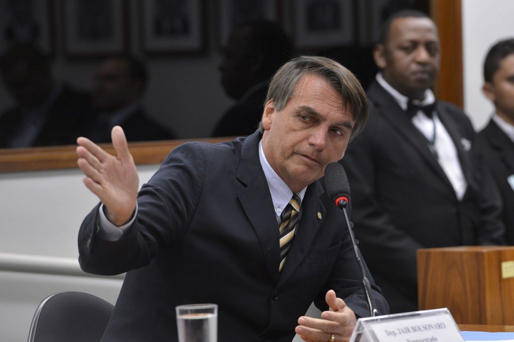 Ação no TSE contra Bolsonaro caminha para desfecho