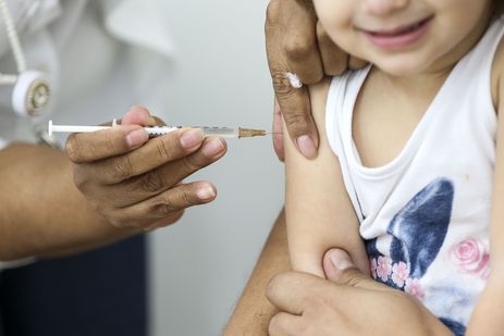 Vacina de meningite para crianças de até dez anos é prorrogada em SP