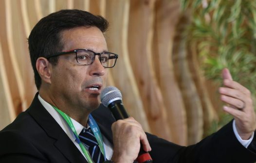 Campos Neto diz que mudança de meta pode ganhar flexibilidade