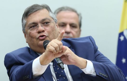 Dino manda PF investigar compra do governo Bolsonaro nunca entregue a indígenas