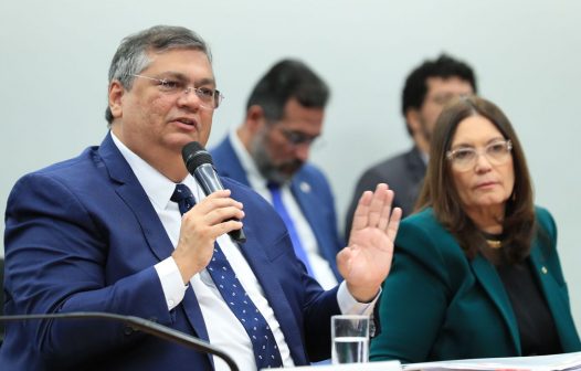 Dino diz que conspirar contra a saúde pública é corrupção gravíssima