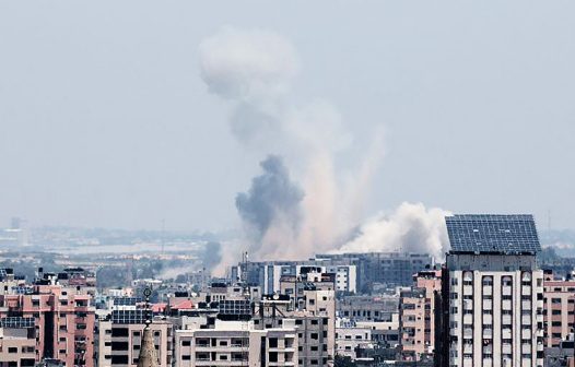 Israel atinge alvos em Gaza