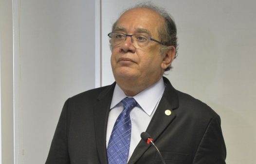 Gilmar Mendes defende o fim das férias de dois meses