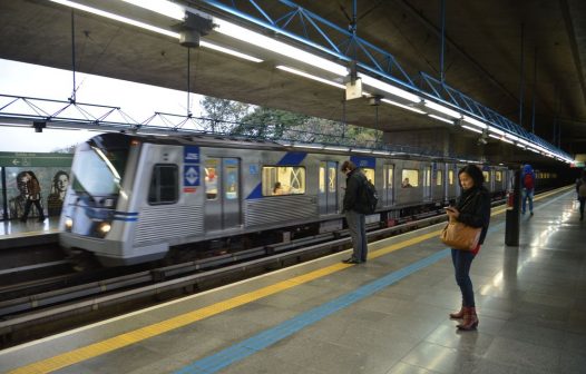 Estação do metrô Vila Sônia, em São Paulo, homenageia professora morta em escola