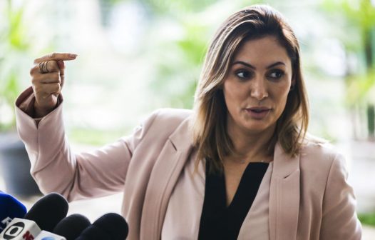 Procurador pede investigação sobre pagamento de despesas de Michelle Bolsonaro