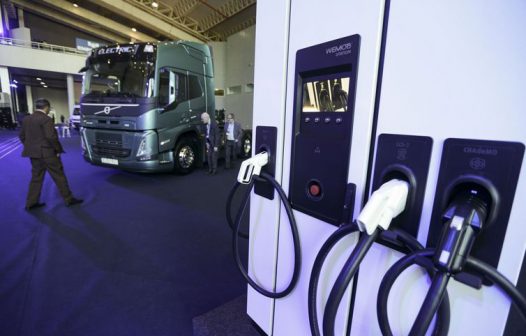 Governo vai investir na produção de carros elétricos