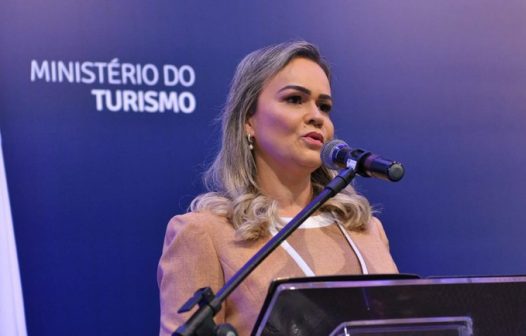 Lula mantém Daniela Carneiro no Turismo, mas aliados dão como certa a demissão da ministra