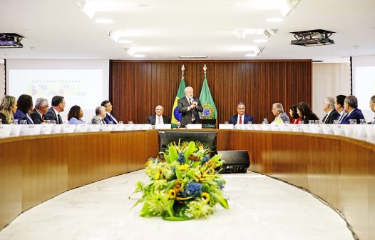 Lula diz que é preciso cumprir o prometido