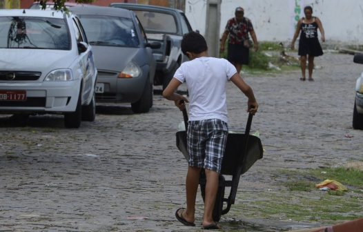 Brasil resgatou 702 crianças do trabalho infantil