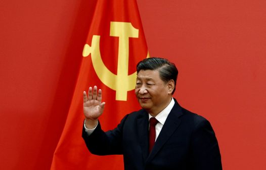 Xi Jinping pede que defesas nacionais estejam preparadas para pior cenário