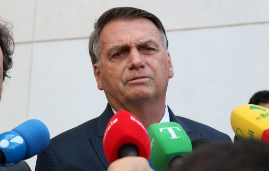 Bolsonaro presta depoimento à PF em inquérito sobre tentativa de golpe