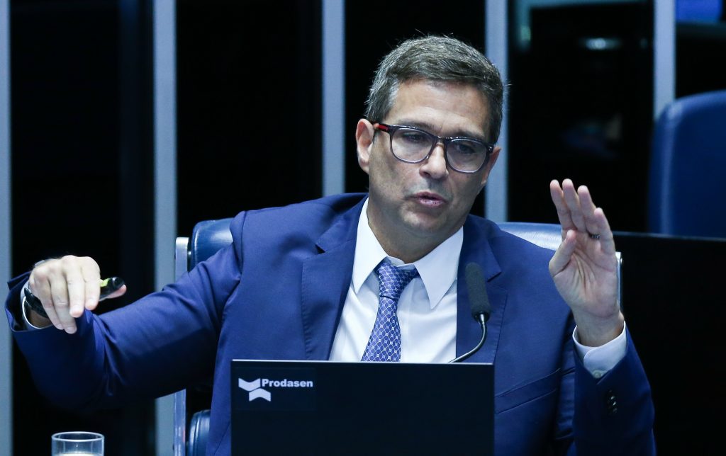 Campos Neto diz que Brasil começa a ver um pouso suave