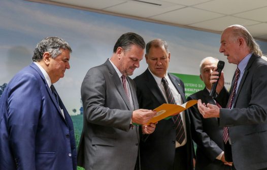 Fávaro defende regulamentação de biodiesel B20