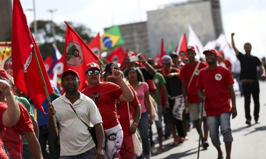 CPI do MST ouve assentados sobre papel de líderes sem-terra